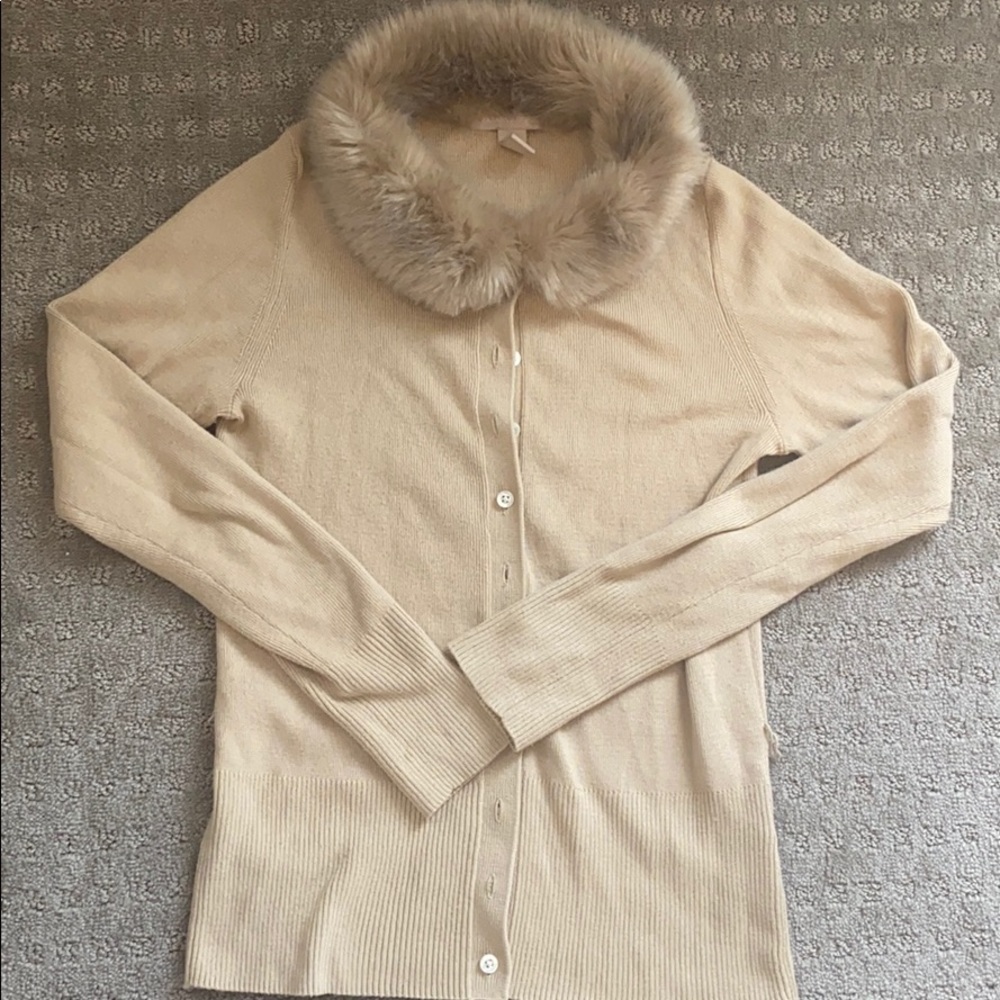 Banana Republic sweater with faux fur neck
